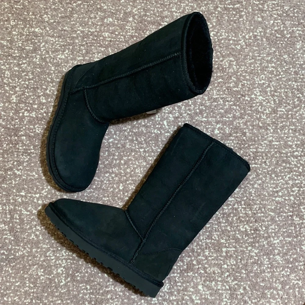 UGG Classic II Genuine Shearling Lined Tall Boot